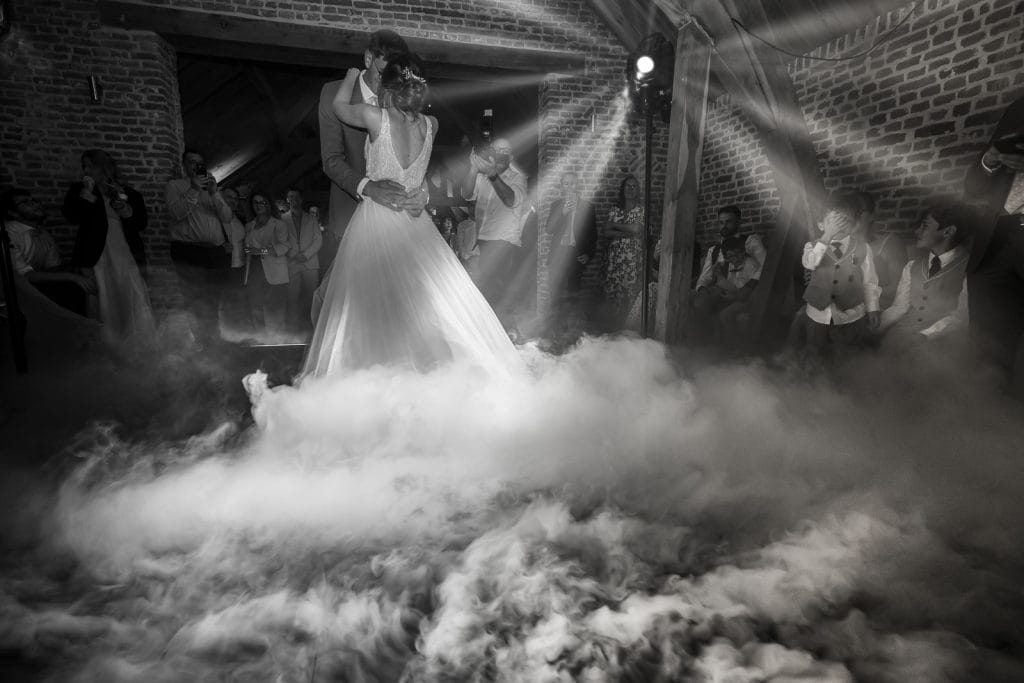 Reportage photo d’un mariage à la Ferme du Château d’Oudoumont à Verlaine